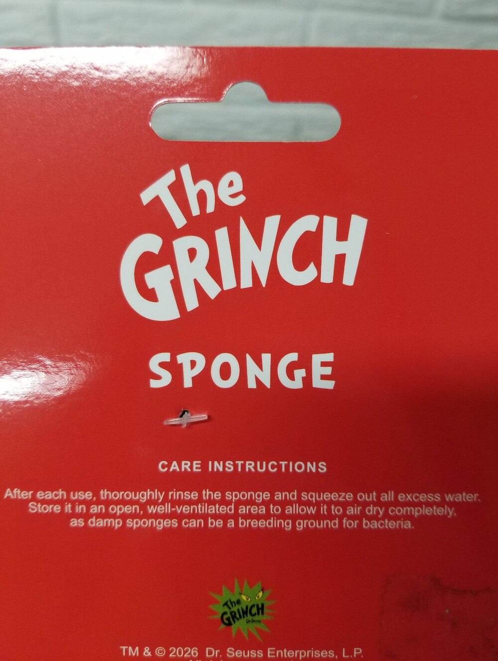 The Grinch Sponge - Picture 4 of 5